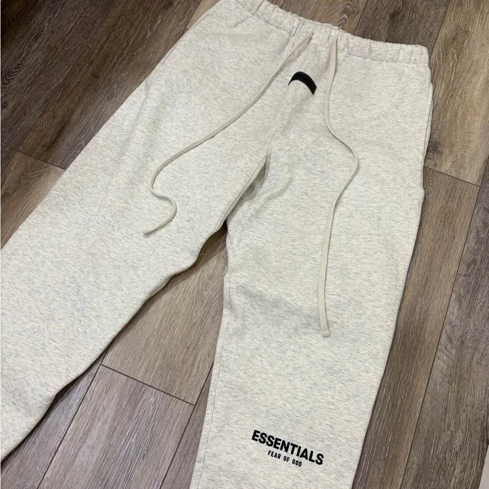 Fear of God ESSENTIALS Light Heather Grey Fleece Sweatpants NWOT
